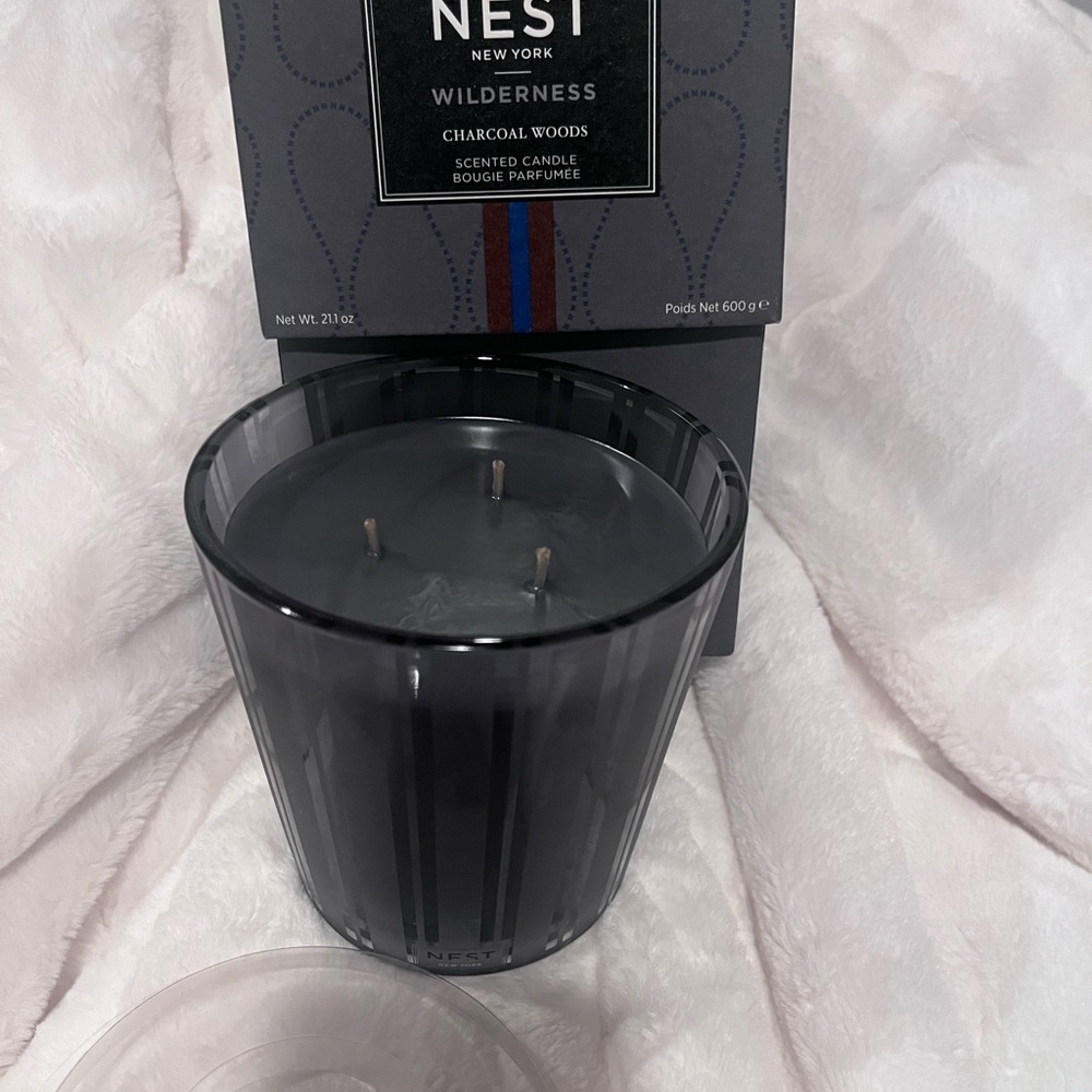 Nest Charcoal Woods Scented Candle